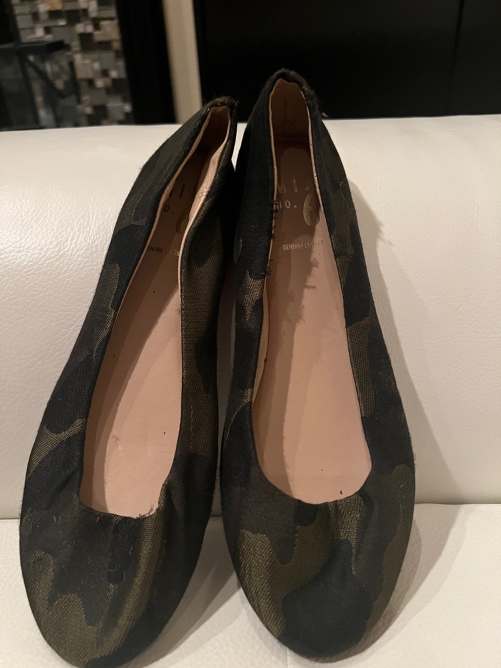 Mix No. 6 Camouflage Ballet Flats in Black and Olive Size 8